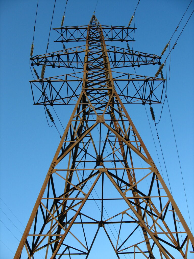 Anchor_tower_of_overhead_power_line