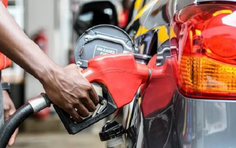 FG-to-sanction-Fuel-stations-selling-above-N165