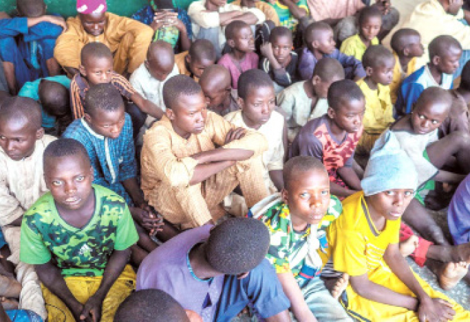 59-children-between-ages-of-4-and-12-intercepted-in-a-15-seater-bus-by-the-FCT-Police-Command-in-Abuja