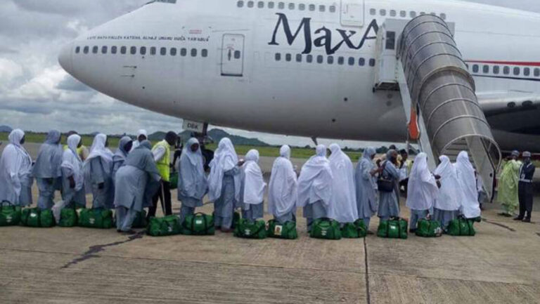 Pilgrims-hajj-Nigeria-1424x802